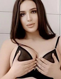 Tanya 22 year female call girls in Agra